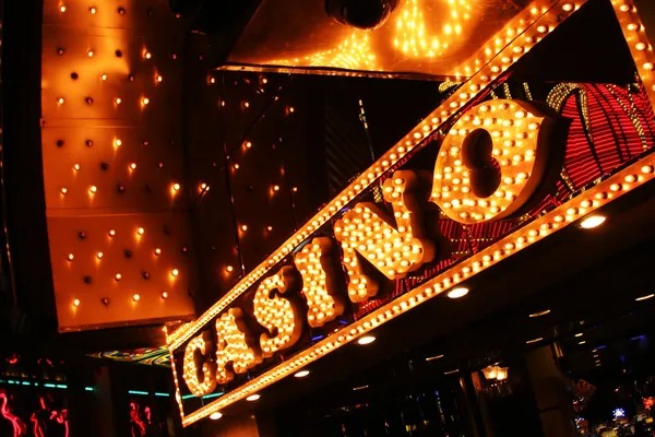 naga slot Fa Cai Shen Deluxe bonus round and free spins feature